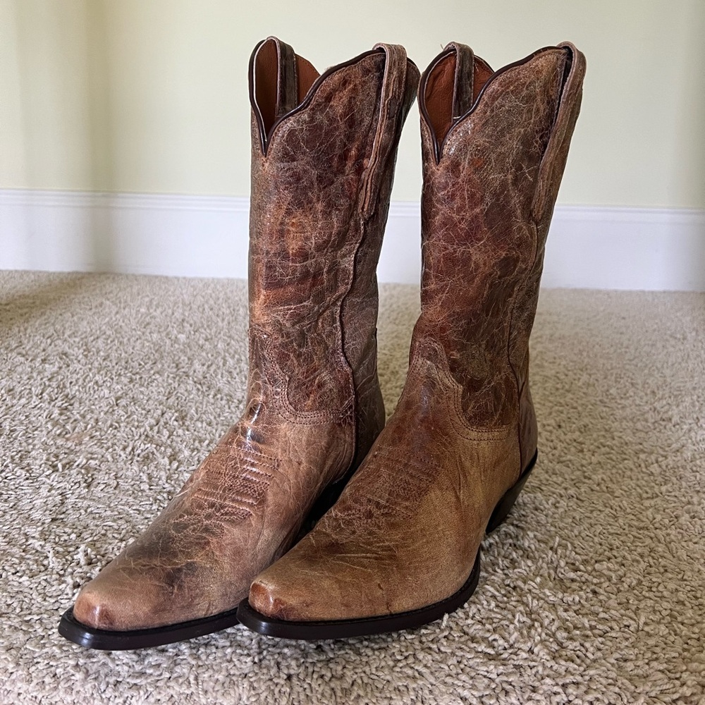 Dan Post women’s cowgirl boots